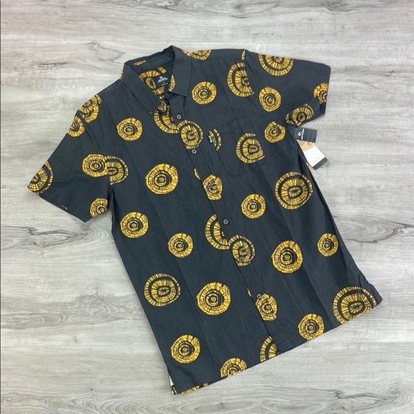 RIP CURL- SALTWATER MENS Button up short sleeve shirt - Picture 1 of 7